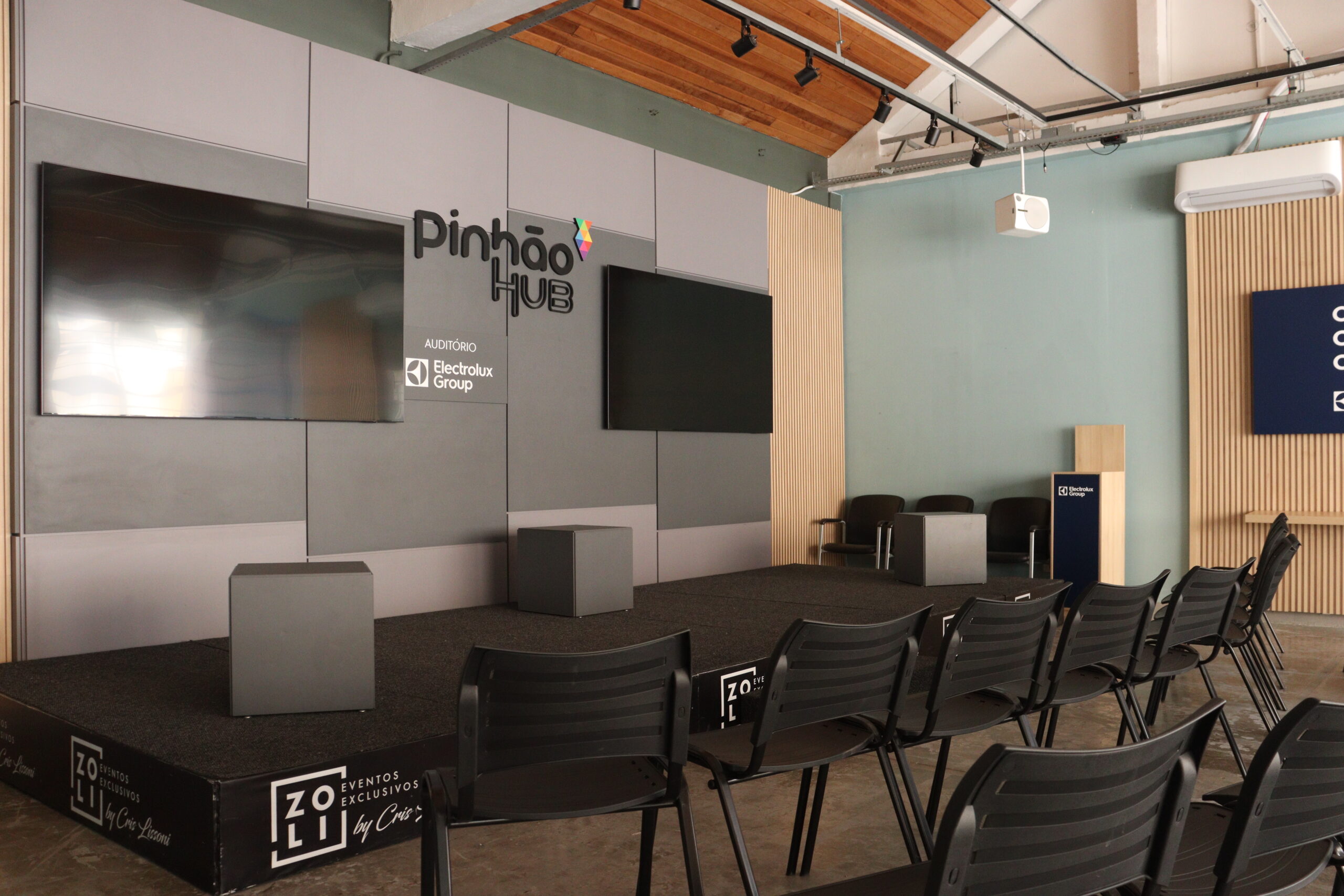 Auditório Pinhão Hub
